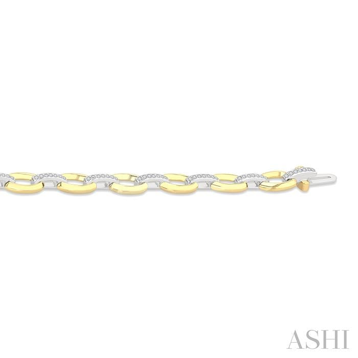 Bold Oval Shape Link Diamond Fashion Bracelet
