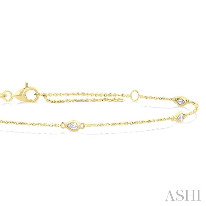 Pear Shape Station Diamond Chain Bracelet