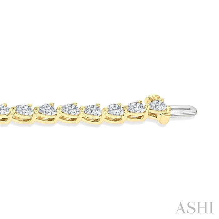 Pear Shape East-West Diamond Bracelet