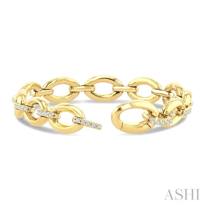 Aeris Gold Oval Shape Link Diamond Fashion Bracelet