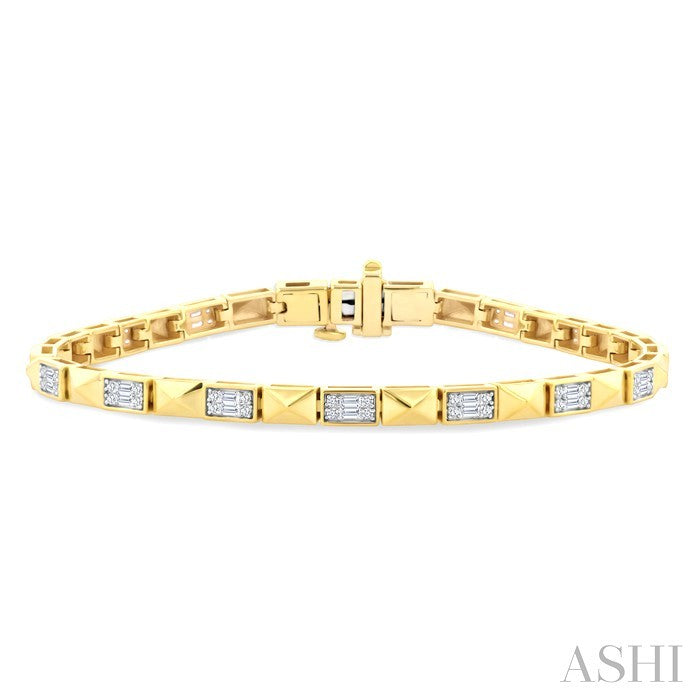 Pyramid Fusion Diamond Fashion Bracelet