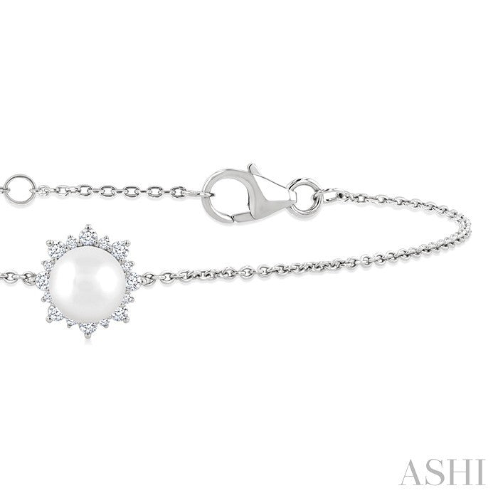 Pearl & Petite Halo Diamond Fashion Chain Bracelet