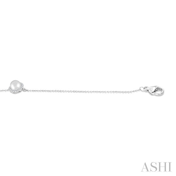 Pearl & Petite Halo Diamond Fashion Chain Bracelet