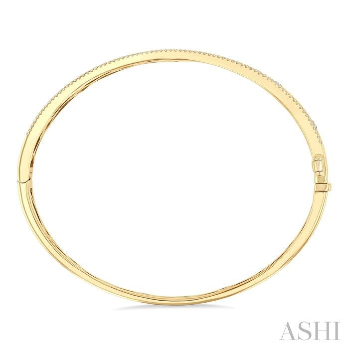 Flush Set Diamond Fashion Bangle