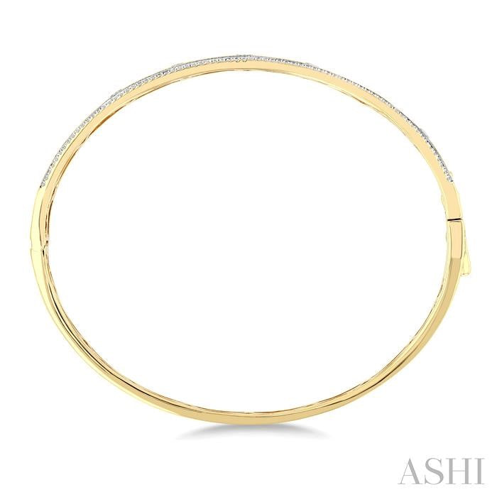Mixed Shape Flush Set Diamond Fashion Bangle