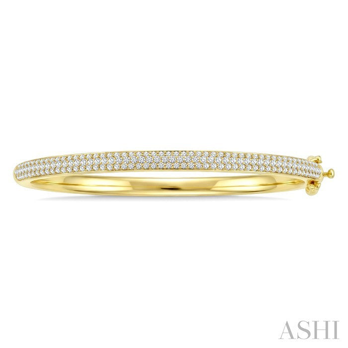 Aeris Gold Pave-Set Diamond Fashion Bangle