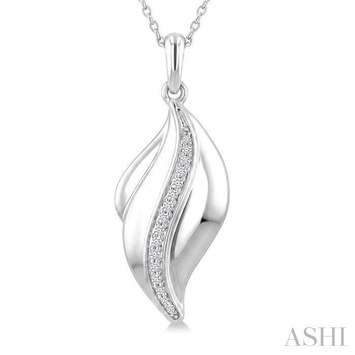 Silver Twisted Diamond Fashion Pendant