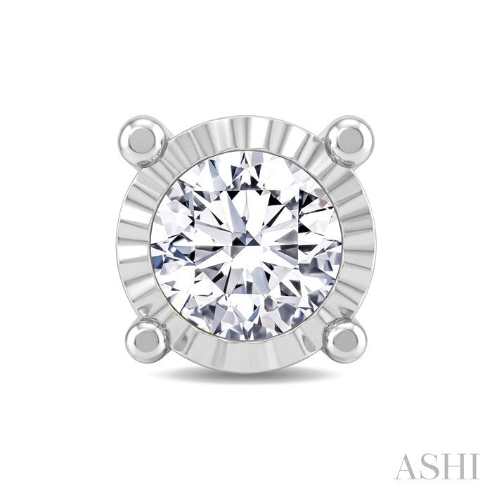 Silver Miracle Plate Diamond Fashion Stud Earrings