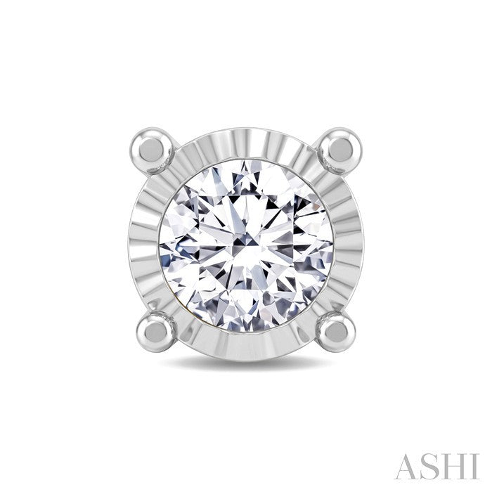Silver Miracle Plate Diamond Fashion Stud Earrings