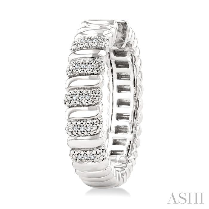 Silver Bold Ribbed Diamond Hoop Fashion Earrings