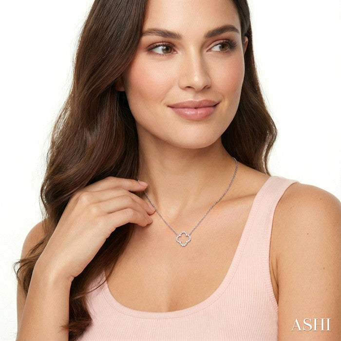 Silver Clover Petite Diamond Fashion Pendant