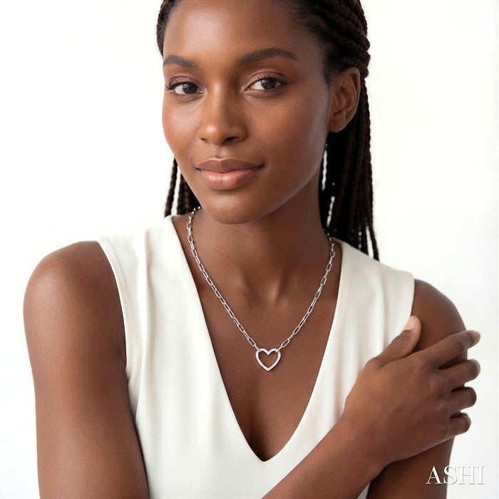 Silver Heart Shape Paperclip Diamond Fashion Pendant