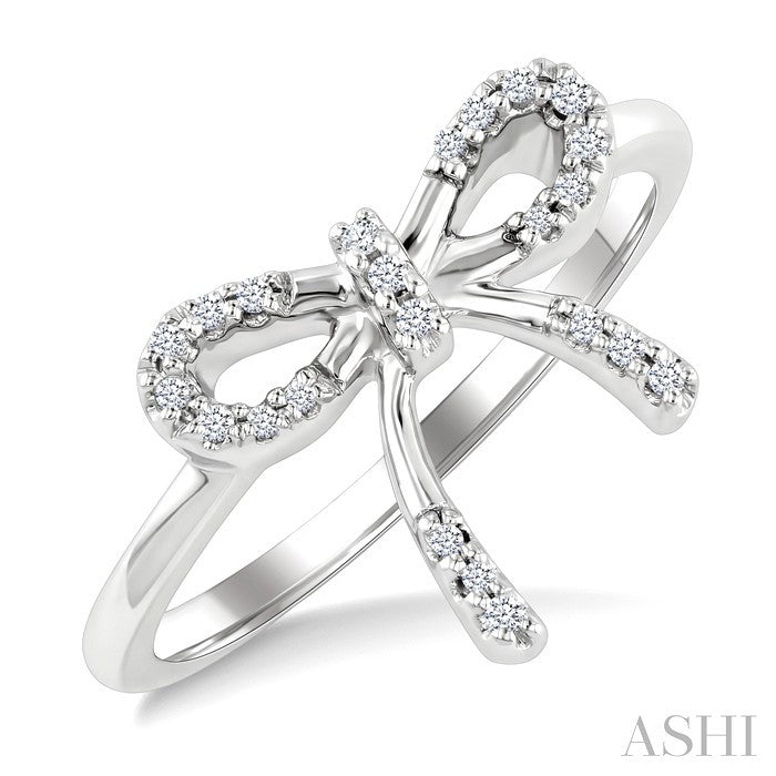 Silver Bow Diamond Fashion Ring