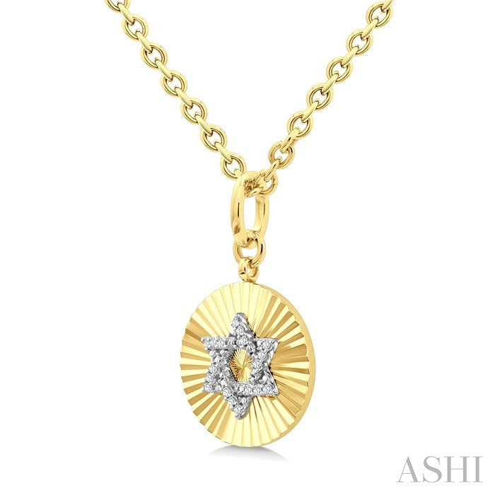 Gold Vermeil Circle Star Of David Fluted Medallion Diamond Pendant