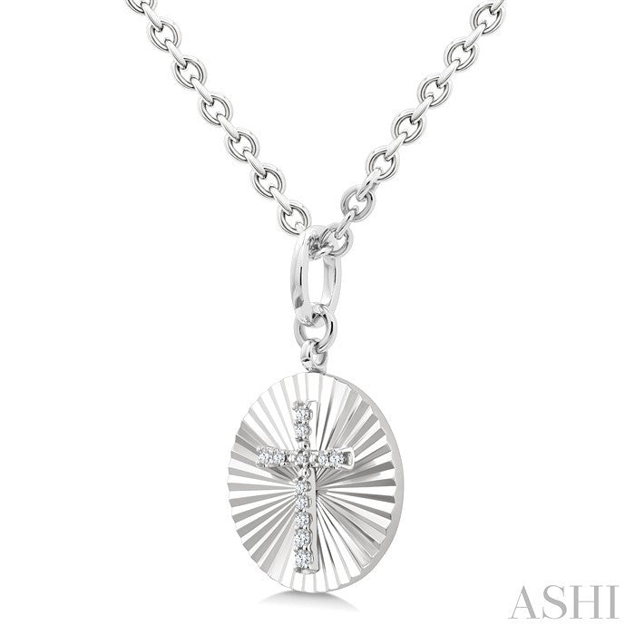 Silver Circle Cross Fluted Medallion Diamond Pendant