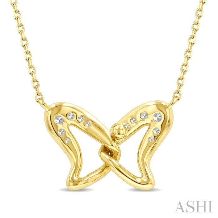 Wings Interlock Diamond Fashion Pendant