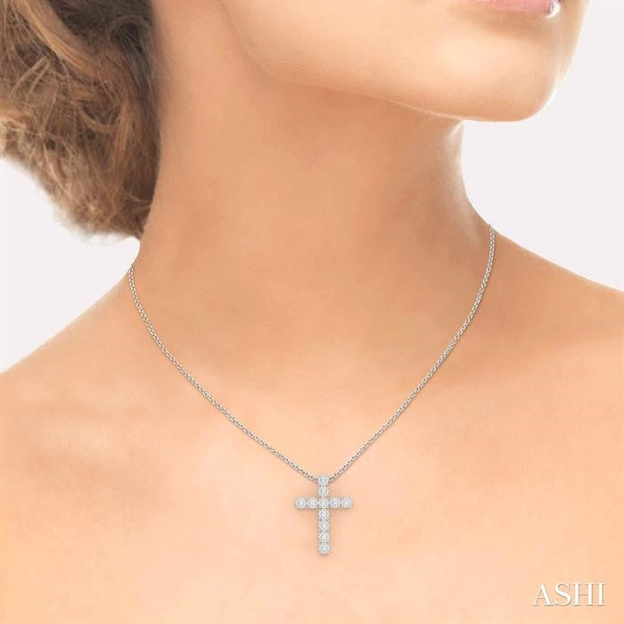 Cross Lovebright Essential Diamond Fashion Pendant