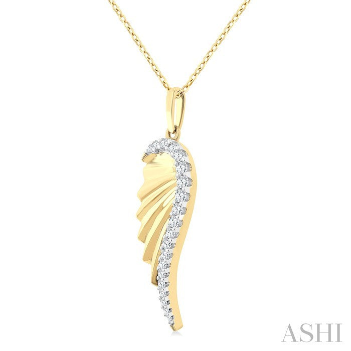 Angel Wings Fluted Diamond Fashion Pendant