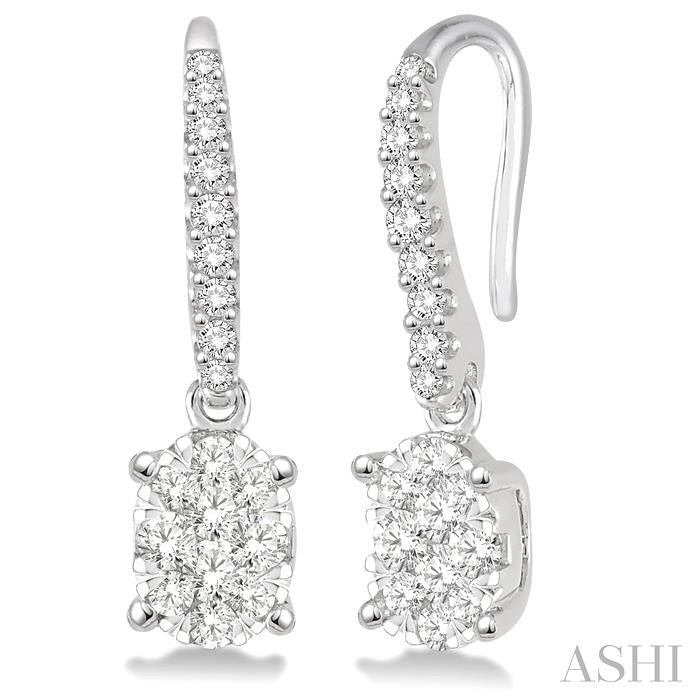Oval Shape Lovebright Essential Diamond Earrings