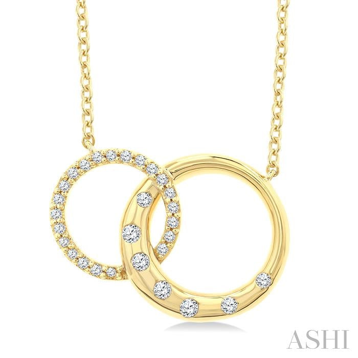 Mosaic Circle Interlock Diamond Fashion Pendant