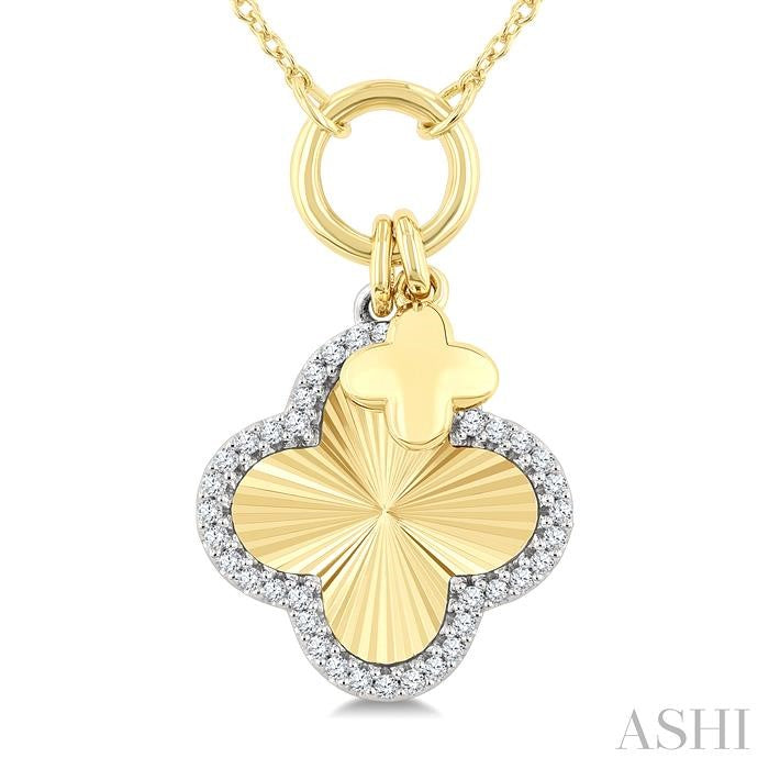 Clover Charm Fluted Diamond Fashion Pendant