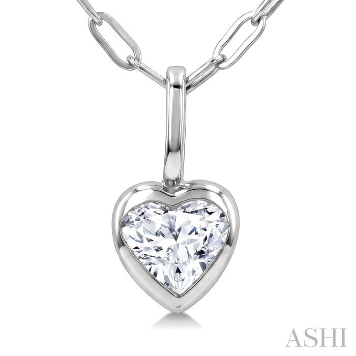 Heart Shape Bezel Set Paperclip Diamond Fashion Pendant