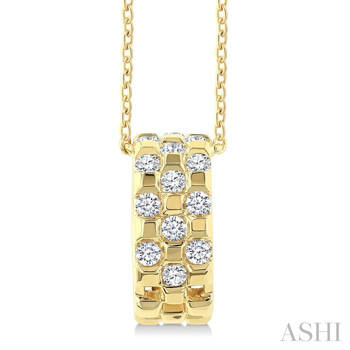 Golden Glow Checkered Diamond Fashion Pendant