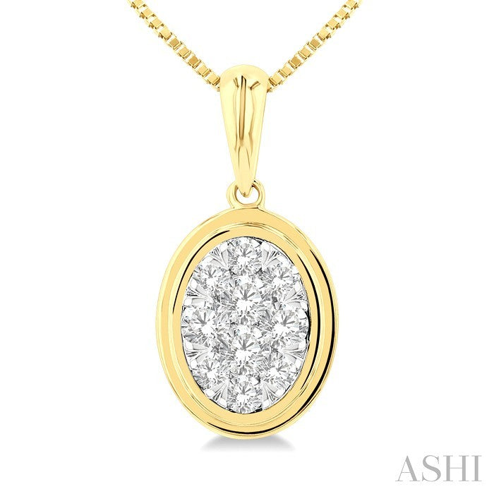 Oval Shape Bezel Set Lovebright Diamond Fashion Pendant