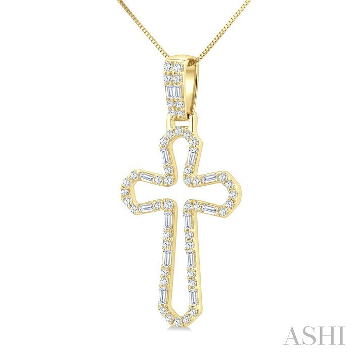 Cross Diamond Fashion Pendant