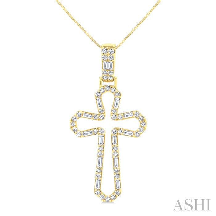Cross Diamond Fashion Pendant