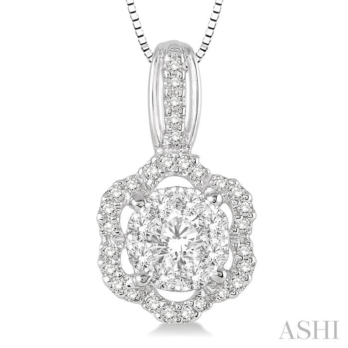 Round Shape Lovebright Diamond Flower Pendant