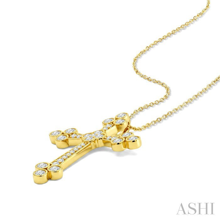 Clover Cross Diamond Fashion Pendant