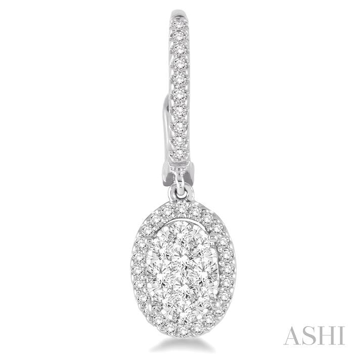 Oval Shape Halo Lovebright Essential Diamond Earrings