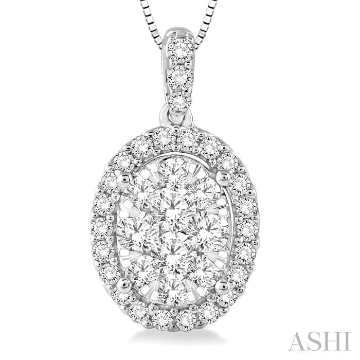 Oval Shape Halo Lovebright Essential Diamond Pendant
