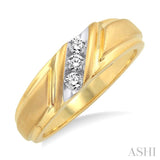 1/8 ctw Round Cut Diamond Women's Ring in 10K Yellow Gold