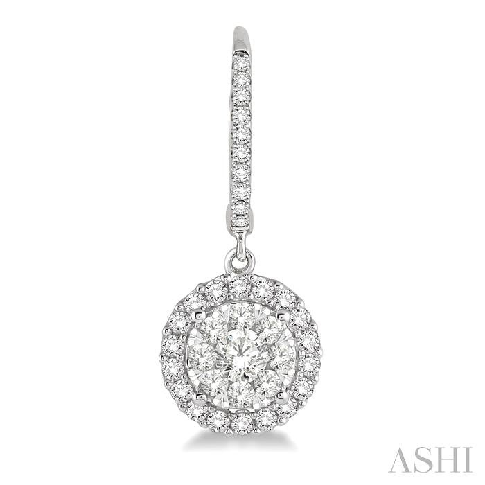 Round Shape Halo Lovebright Essential Diamond Earrings