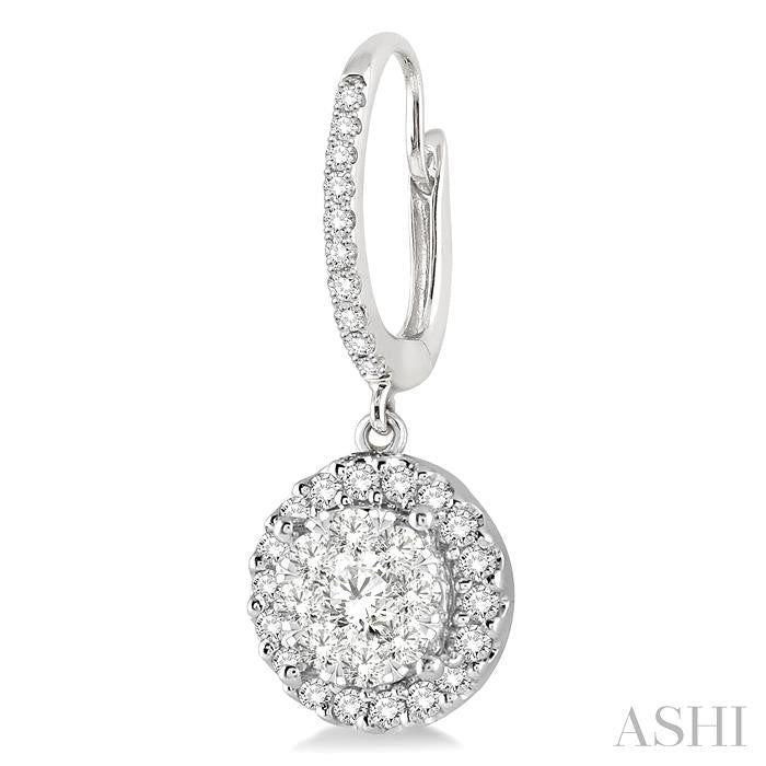 Round Shape Halo Lovebright Essential Diamond Earrings