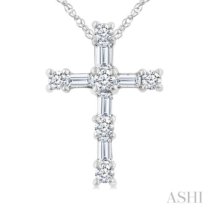 Cross Diamond Fashion Pendant