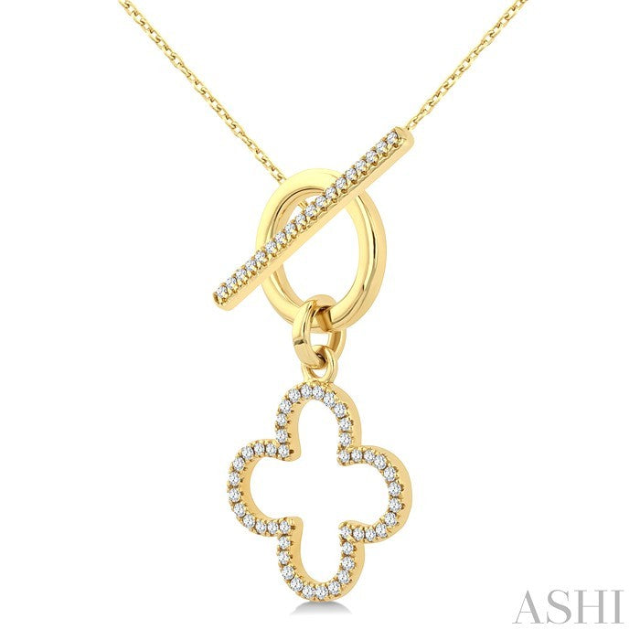 Clover Toggle Diamond Fashion Necklace
