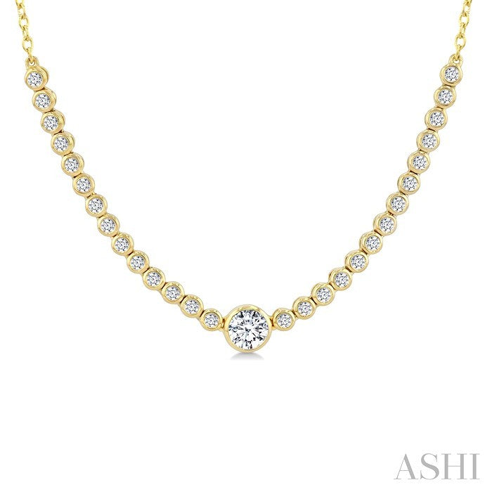 Luna Bezel Round Shape Halfway Diamond Necklace