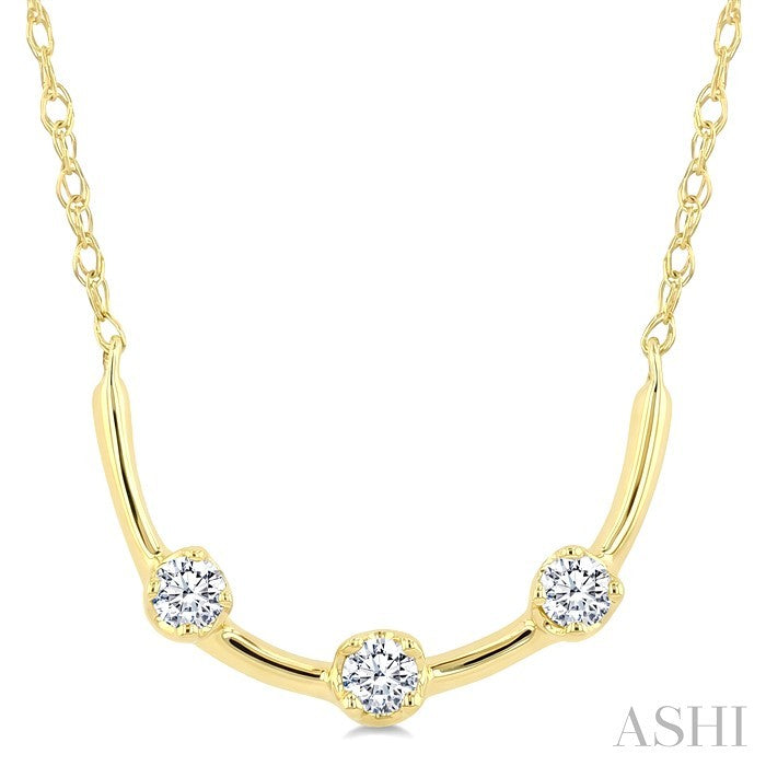 Smile Bar Diamond Fashion Necklace