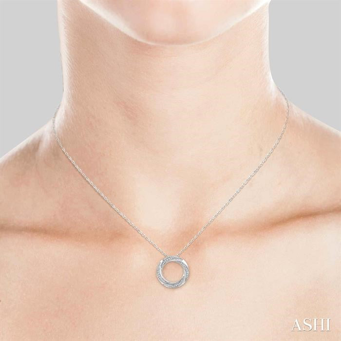 Circle Twisted Diamond Fashion Pendant