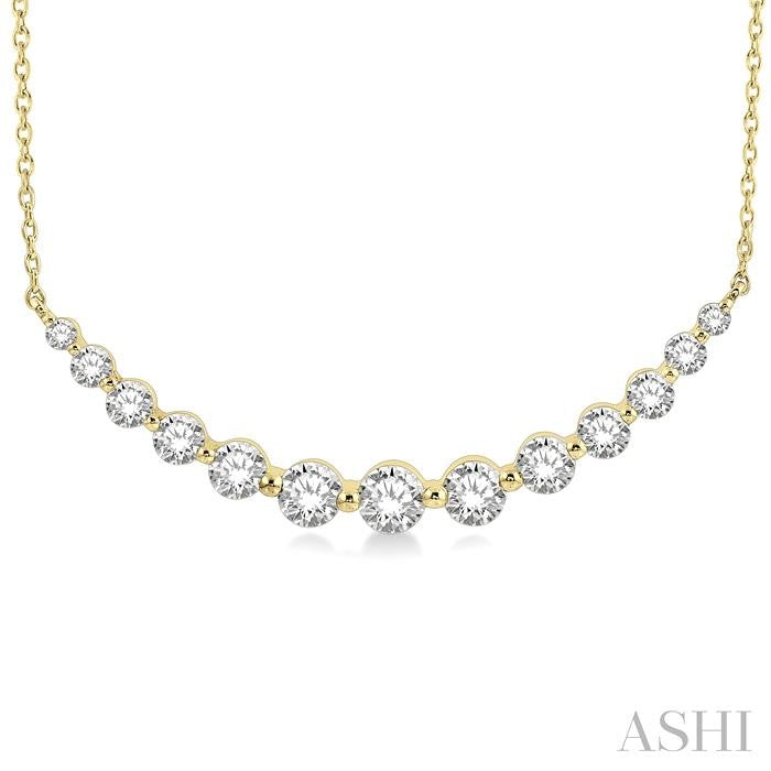 Graduated Diamond Fixed Smile Necklace