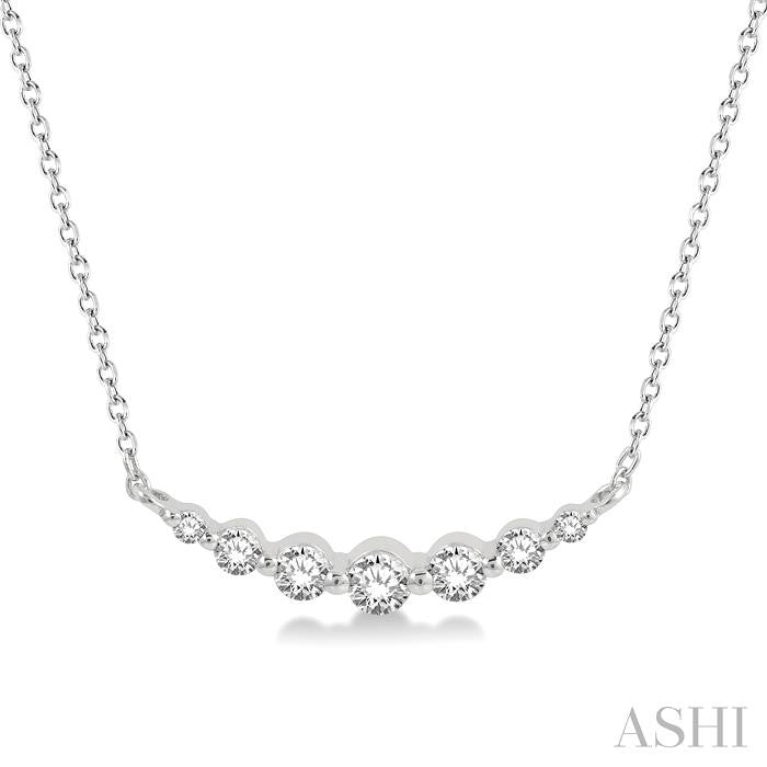 Graduated Diamond Fixed Smile Necklace