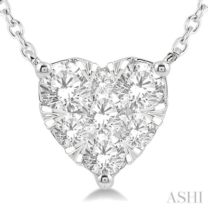 Heart Shape Lovebright Essential Diamond Pendant