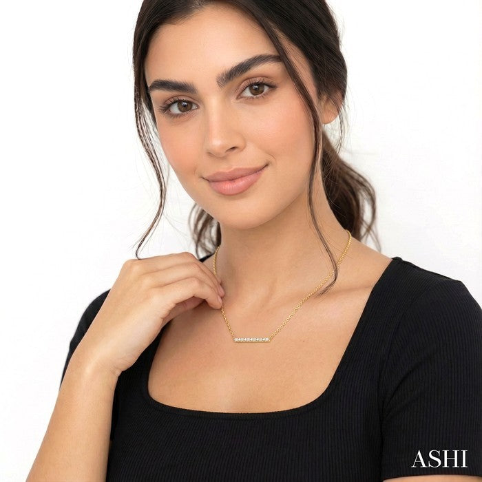 Bar Petite Diamond Fashion Necklace