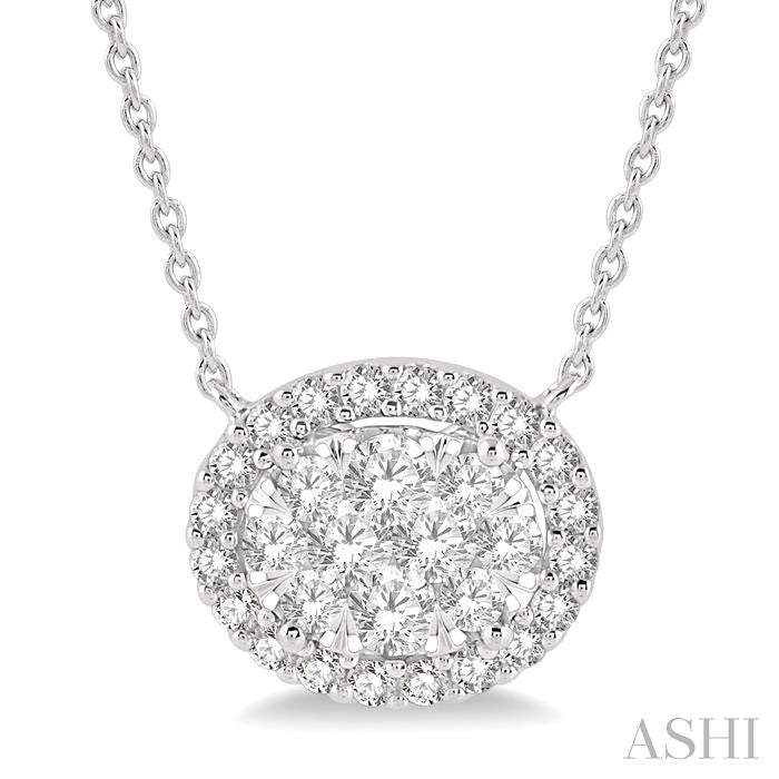 Oval Shape East-West Halo Lovebright Essential Diamond Pendant