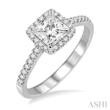 7/8 Ctw Diamond Engagement Ring with 5/8 Ct Princess Cut Center Stone in 14K White Gold